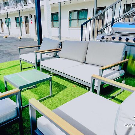 Ferienwohnung The Moose #11 - Luxe Modern Loft With King Bed, Free Parking & Wi-Fi Memphis Exterior foto