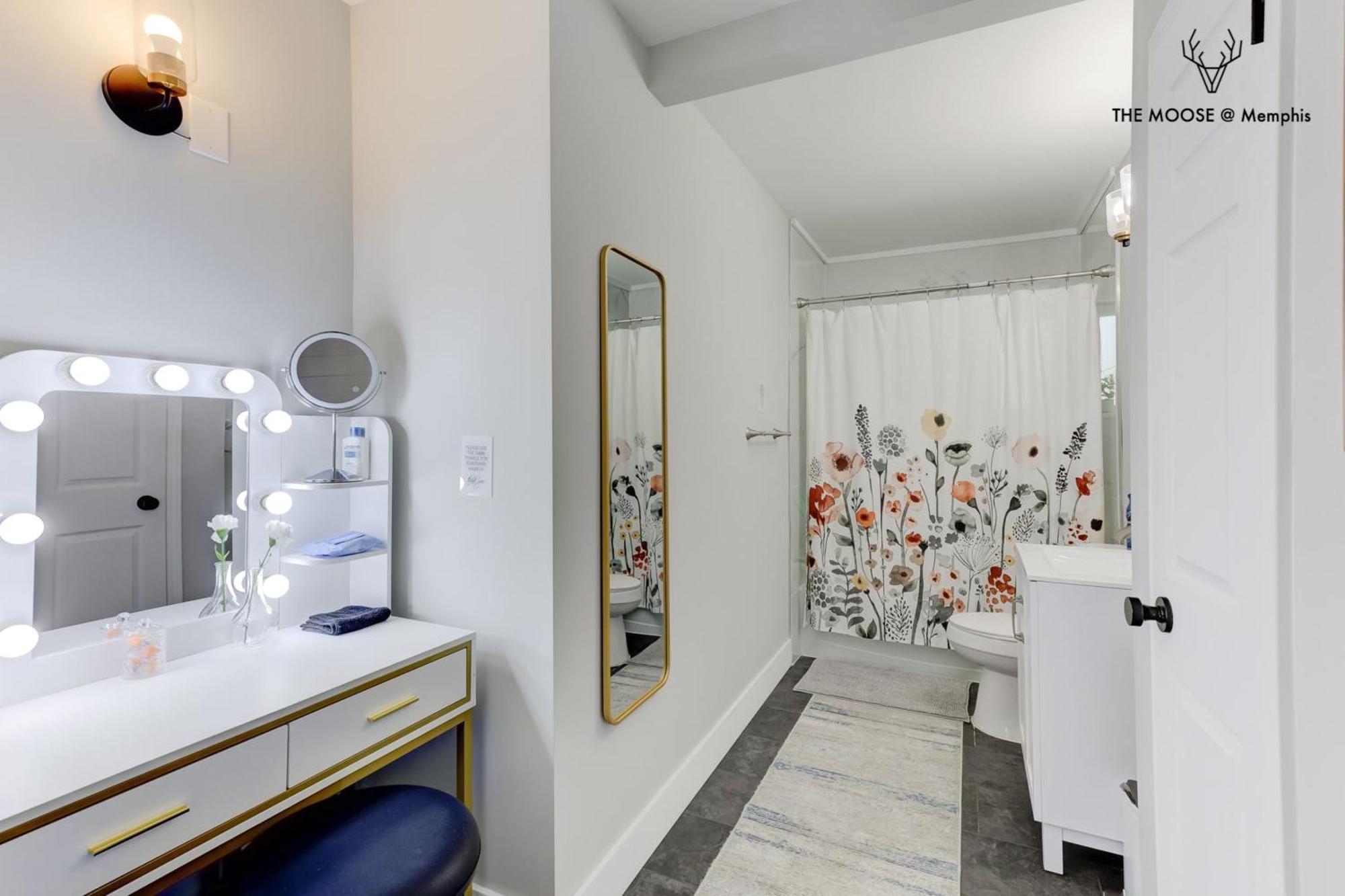 Ferienwohnung The Moose #11 - Luxe Modern Loft With King Bed, Free Parking & Wi-Fi Memphis Exterior foto
