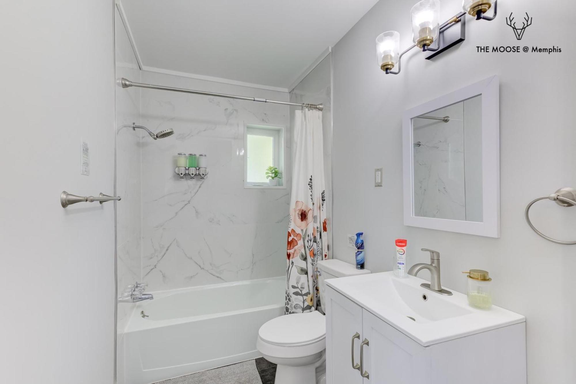 Ferienwohnung The Moose #11 - Luxe Modern Loft With King Bed, Free Parking & Wi-Fi Memphis Exterior foto